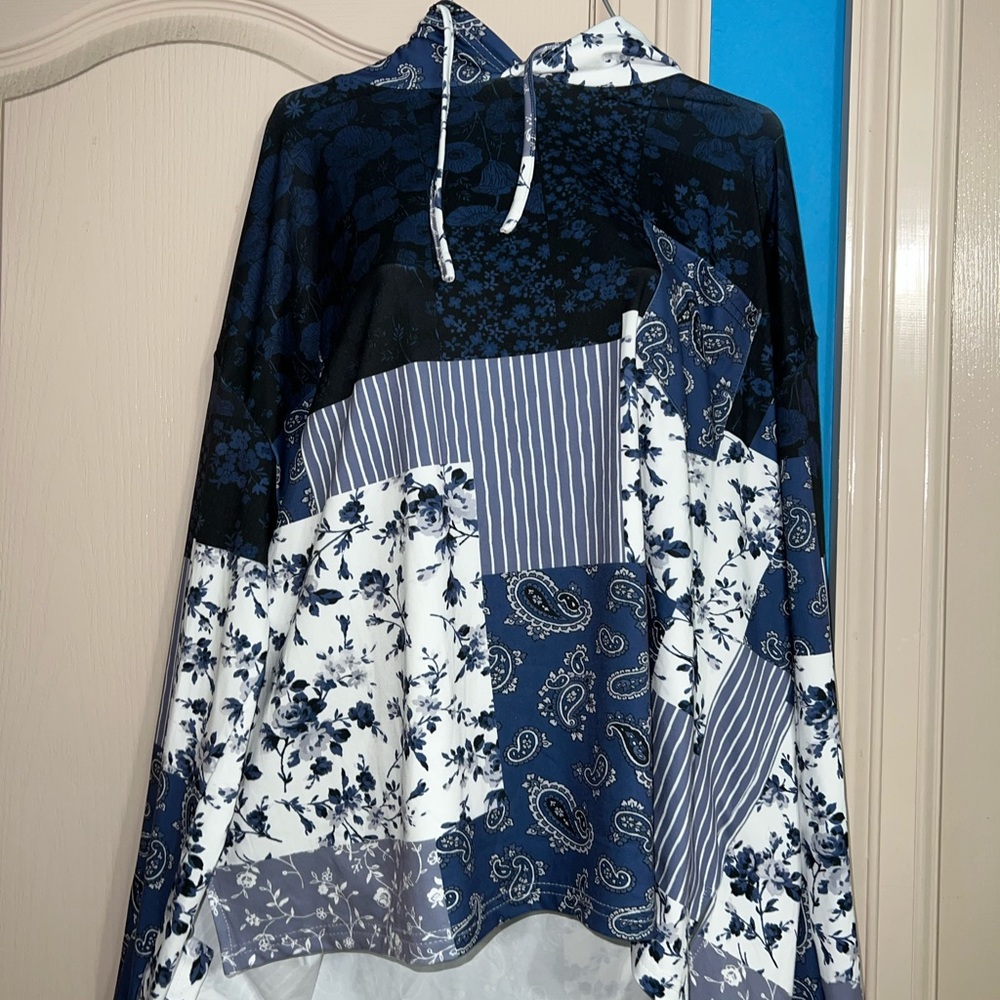 Print Hoodie